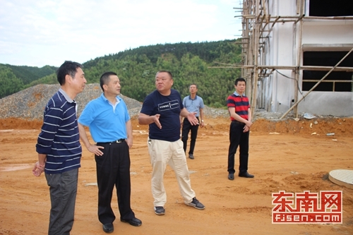 市区两级人大调研组深入延平区王台镇调研